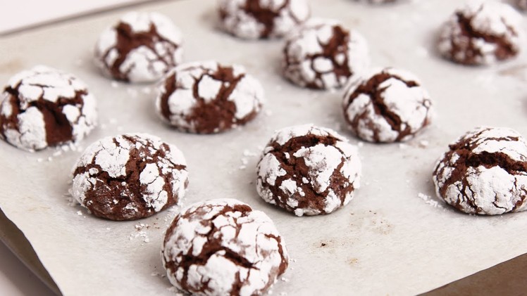 Chocolate Crinkle Cookie Recipe - Laura Vitale - Laura in the Kitchen Episode 756