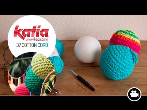 DIY Cotton Cord ball garland · Guirnalda de bolas
