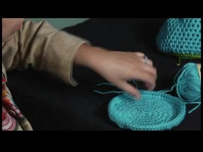 How to Crochet a Hat : Crocheting a Hat: Finishing Row 8