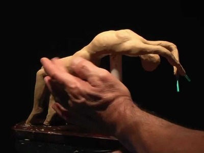 Sculpting a Female Figure - Pose A-2