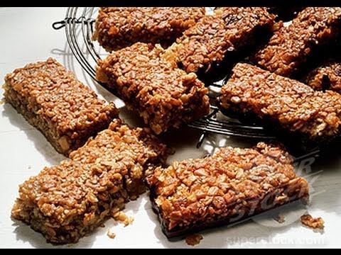 Homemade Fruit Protein Bars for Gaining Muscle & Losing Fat