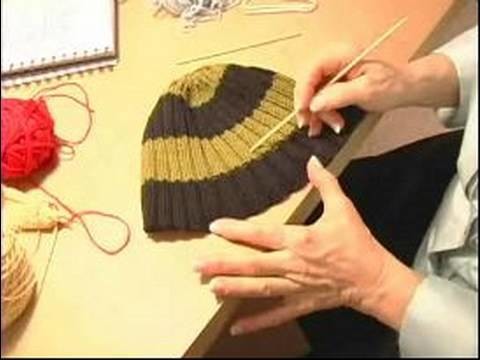 Continental Knitting Stitches : Knitting Vs. Pearl Stitches