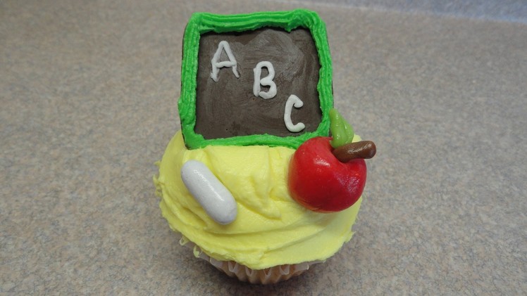 Decorating Cupcakes #112: Back to School- Chalkboard & Apple - Computer cupcake