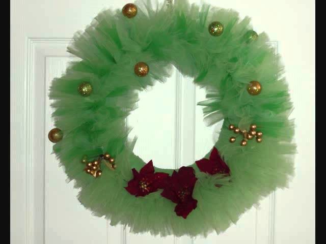 Make your own Christmas Wreath Tutorial