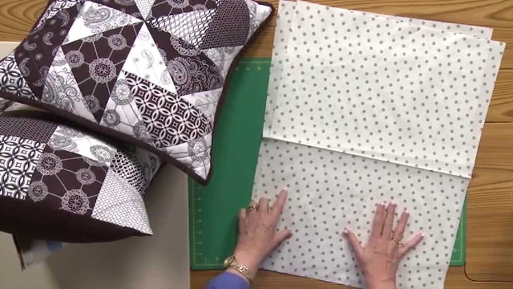 Sew Easy: Lapback Pillow Finishing