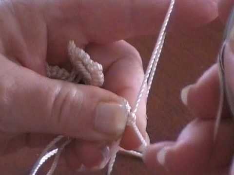 Tatting 101 - G      add thread to shuttle