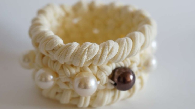How To Make A Crocheted  Bracelet With  Pearl Beads - DIY Style Tutorial - Guidecentral