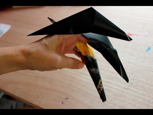 How to make a Origami Claw - easy accessory for Halloween costumes