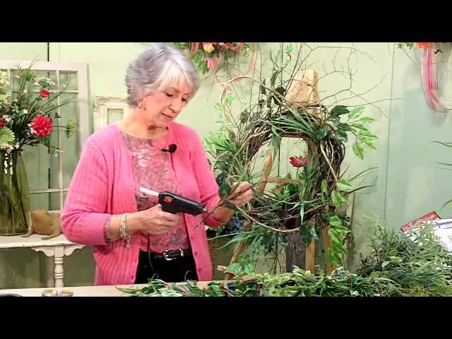 Video 3 - Wreath Tips With Nancy: Door Wreath From Start to Finish (Greenery)