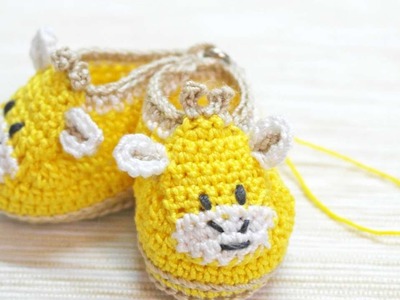 How To Make A Crocheted Giraffe Baby Booties Charm - DIY Crafts Tutorial - Guidecentral