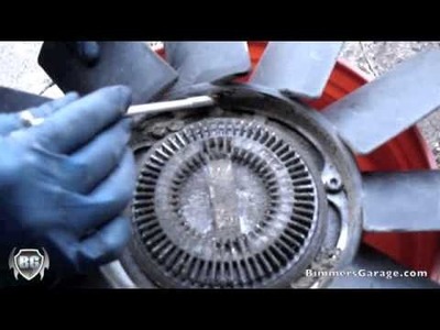 BMW Radiator Fan. Clutch Cleaning : Outtake Reel. 330i (E46)