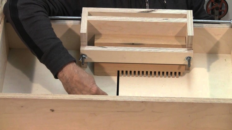 Box Joint Jig Setting and How They Work - A woodworkweb.com woodworking video