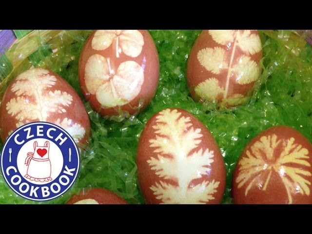 Naturally Dyed Easter Eggs Recipe - Barvená vajíčka cibulou - Czech Cookbook
