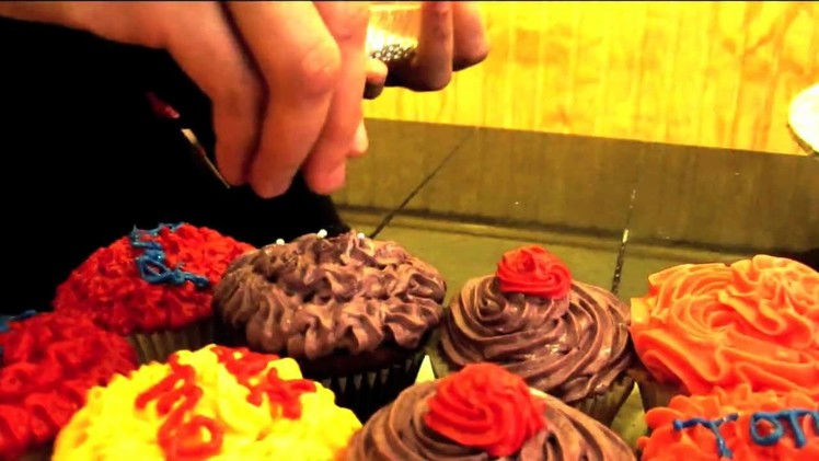 How To Make a Cupcake Tier W. Tonnie's MINIS