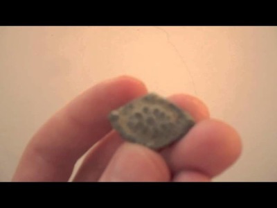 METAL DETECTING UK # 16 ANY IDEA WHAT THIS IS?  CUFFLINK?  BROOCH?  BUTTON?