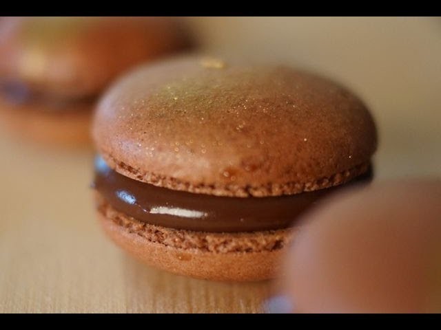 French Macarons *** w. Nutella Filling - Bruno Albouze - THE REAL DEAL