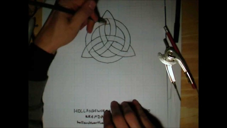 How to Draw Symbols - Triquetra (Trinity Knot)