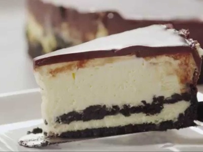 Cake Recipes - How to Make Chocolate Cookie Cheesecake