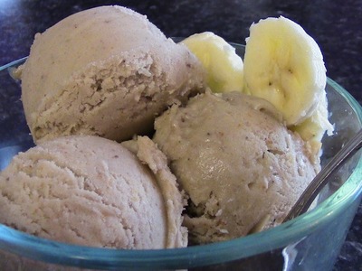 No sugars, NO creams, NO milk!  Healthy Banana & Peanut Butter Ice Cream!!
