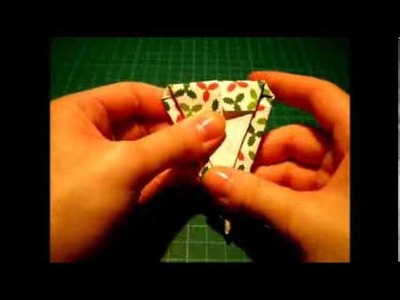 Origami lesson: Simple Christmas tree.!