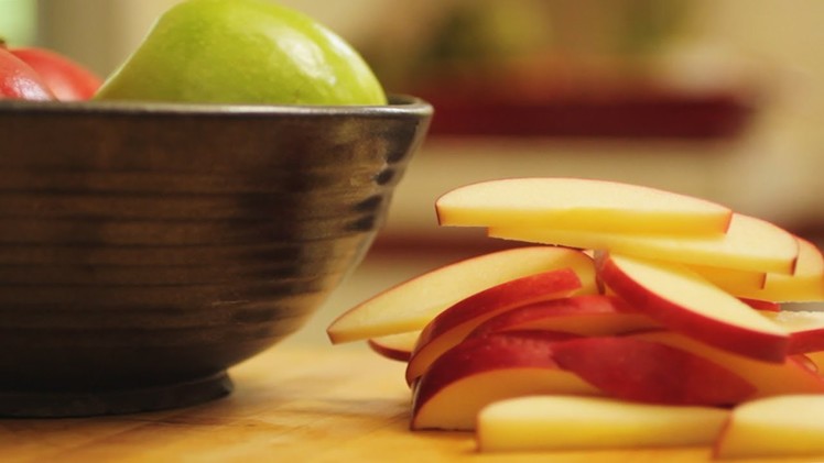How To Cut An Apple || KIN EATS