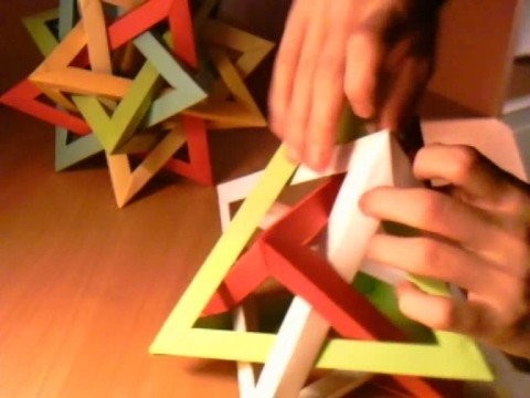 How-to fold a Five Intersecting Tetrahedra Dodecahedron 2