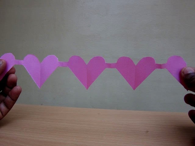 How to Make a Paper Heart Chain(Valentine's Day Spl) - Easy Tutorials