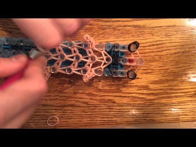 How To Make A Rainbow Loom Pug