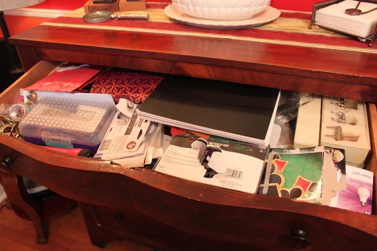 How to organize a catch-all drawer - part I