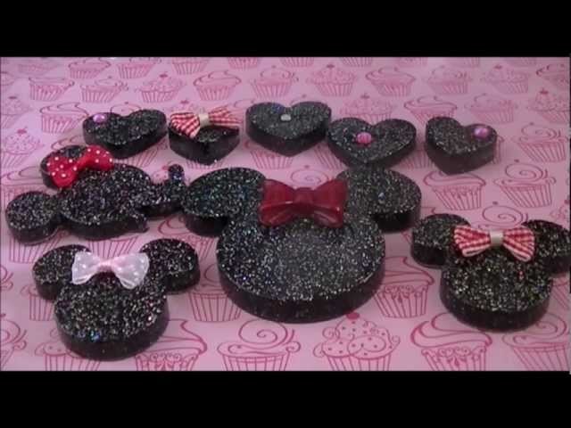 Minnie Mouse resin tutorial