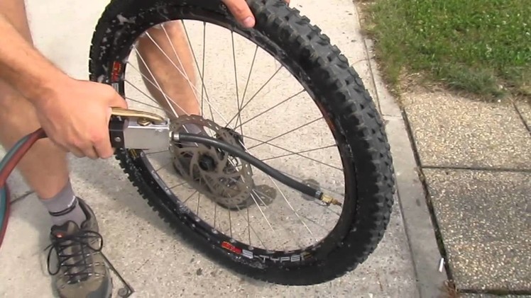 No flats tubeless tire system