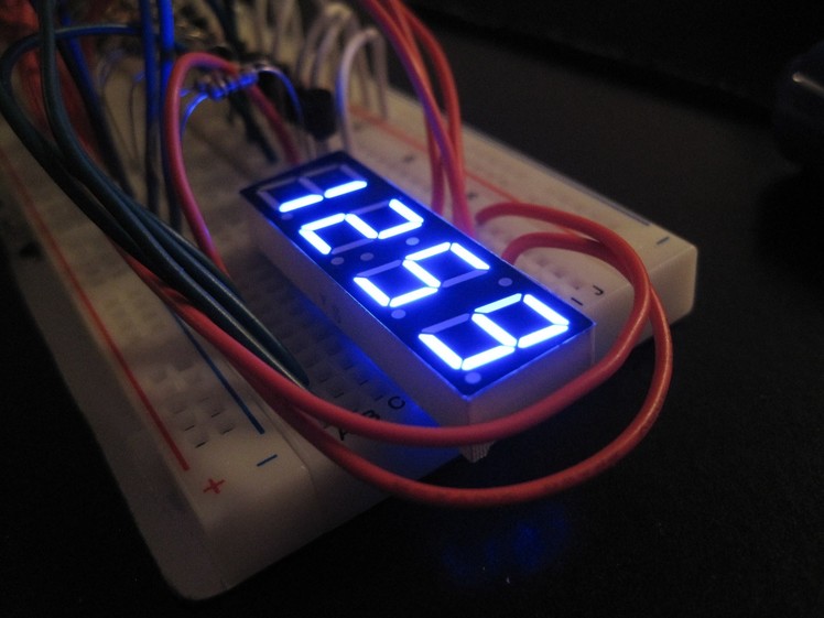 7 Segment Display Multiplexing Arduino with CODE