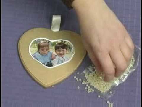 Encrusted Bead Projects : Beaded Plaque Craft: Glue Beads on Pictures