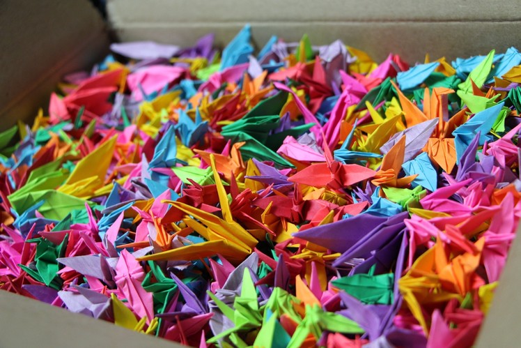 Folding 1000 Origami Paper Cranes for a BlackBerry 10 Phone