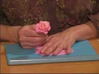 How to Make Sugar Gum Paste Flowers : Making a Full-Sized Rose with Gum Paste