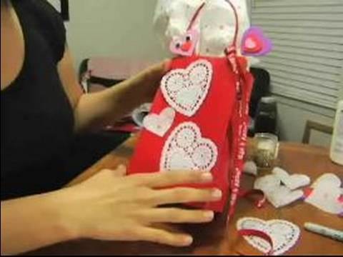 How to Make Valentine's Day Gifts : How to Decorate Gift Bags for Valentine's Day