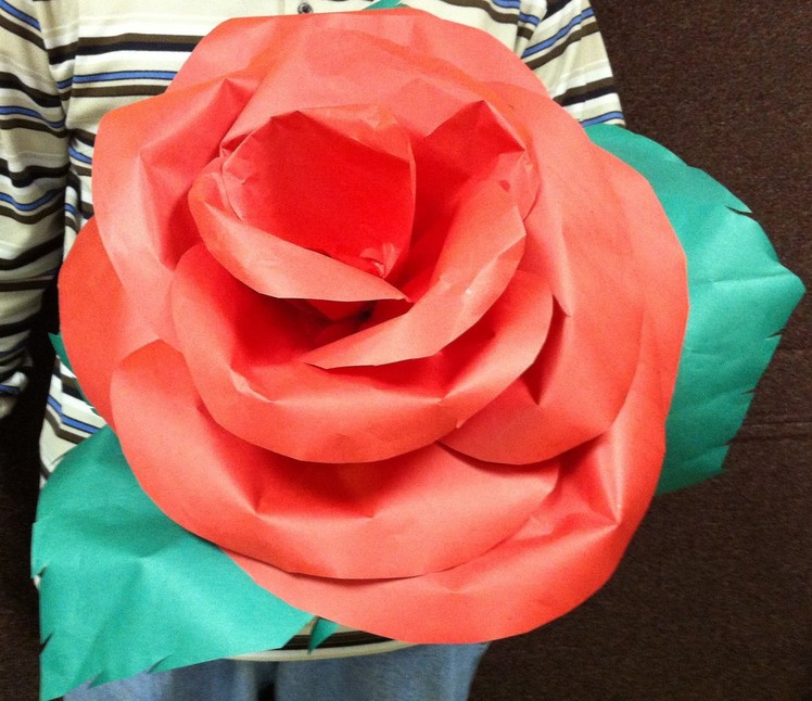 Learn How to make a Giant paper's flowers for Mother's Day decorations