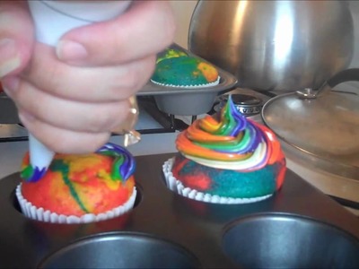 Tie-Dyed Cupcakes - Part 2