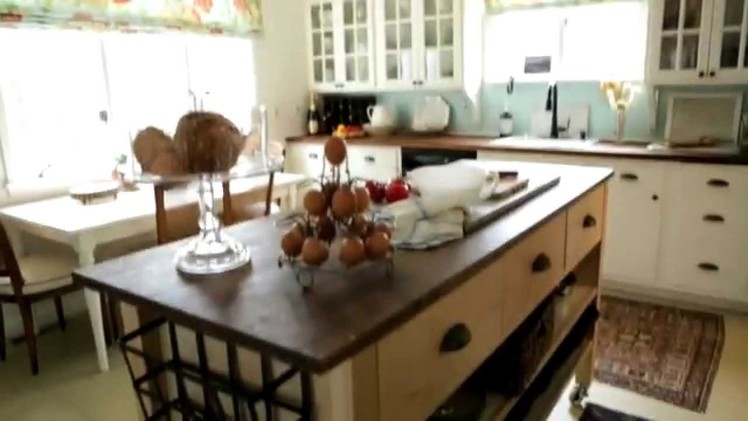 Clever Ideas for a DIY Kitchen Island