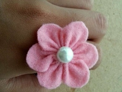 How To Make A Cute Felt Flower Ring - DIY Crafts Tutorial - Guidecentral