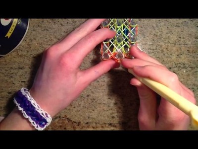 How To Make The Rainbow Loom Bracelet Called The Feather Bracelet