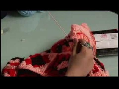 How to Crochet a Bag : Crochet: Start to Sew in Strap