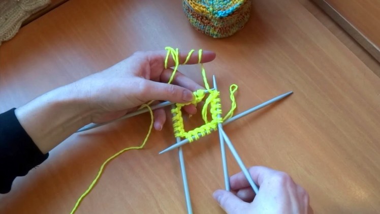 Kružno pletenje ravnim iglama (Round Knitting) - Pletenje 11