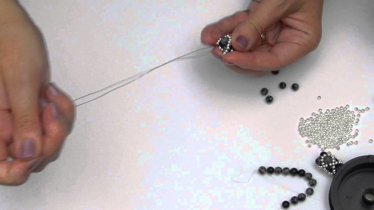 Prumihimo: How to make an elegant Kumihimo.netting necklace (Part 1 of 2)
