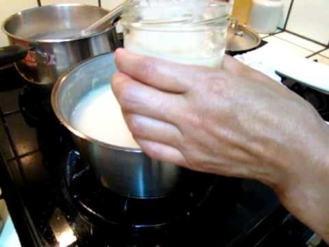 Classplan - Cooking paper mache paste 03