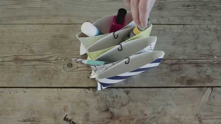 DIY: Pencil holder made of folding cartons by Søstrene Grene