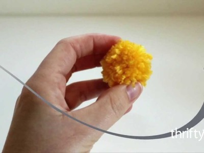 Making a Pom Pom With a Fork