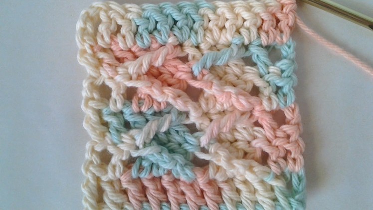 Crochet the Zigzag Stitch - DIY Crafts - Guidecentral
