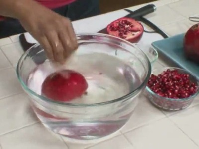 Food Preparation: How to Cut Open & Remove Pomegranate Seeds - Home Made Simple