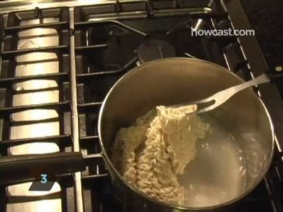 How to Jazz Up Ramen Noodles